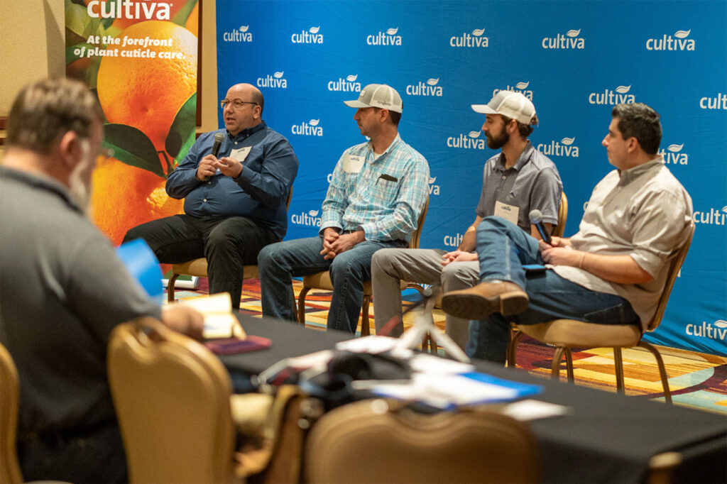 Greg Newman, Ryan Hesse y Tye Wittenbach compartieron sus ideas con Thiago Moraes en el evento de la industria de minoristas y productores Cultiva Master Class, “Dominar la calidad de la cutícula de la fruta y por qué es importante” en Las Vegas, Nevada, en Enero 2024.
